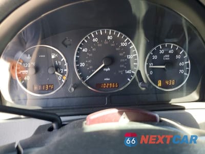 Zdjęcie 9 z 12 samochodu: 2005 MERCEDES-BENZ ML 350 VIN:4JGAB57E95A542692 - miniatura