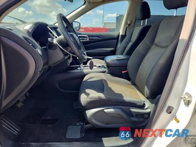 Zdjęcie 7 z 13 samochodu: 2020 NISSAN PATHFINDER S VIN:5N1DR2AM7LC629760 - miniatura
