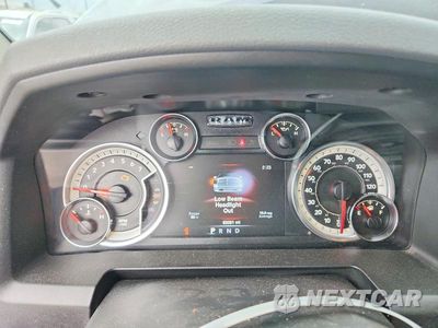 Zdjęcie 9 z 12 samochodu: 2020 RAM 1500 CLASSIC TRADESMAN VIN:1C6RR6FTXLS138811 - miniatura