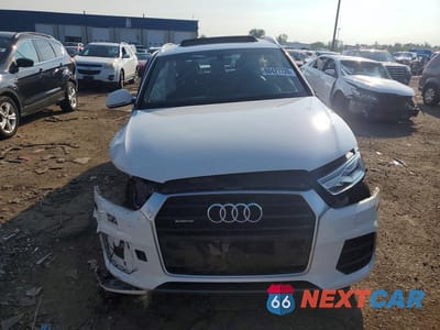Piąte zdjęcie samochodu w środku: 2016 AUDI Q3 PREMIUM PLUS VIN:WA1EFCFS0GR020148 - miniatura