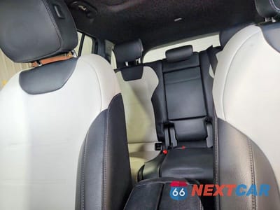 Zdjęcie 10 z 14 samochodu: 2020 MERCEDES-BENZ GLB 250 VIN:W1N4M4GB9LW043881 - miniatura