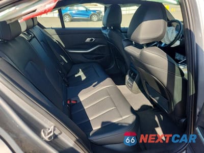 Zdjęcie 10 z 12 samochodu: 2023 BMW 330XI VIN:3MW89FF07P8C80354 - miniatura