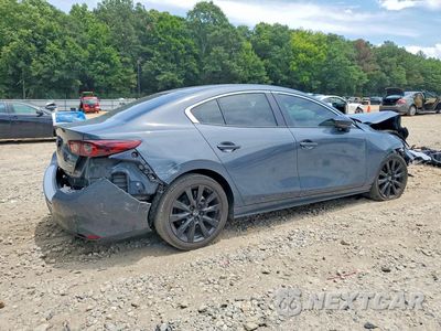 Trzecie zdjęcie samochodu z tyłu: 2024 MAZDA 3 PREFERRED VIN:3MZBPBCM3RM434757 - miniatura