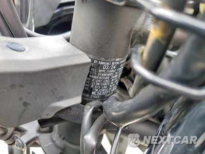 Zdjęcie 9 z 9 samochodu: 2024 KAWASAKI EX650 P VIN:ML5EXEP11RDAD3259 - miniatura