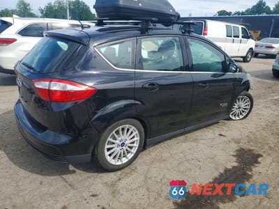 Trzecie zdjęcie samochodu z tyłu: 2016 FORD C-MAX PREMIUM SEL VIN:1FADP5CU9GL113498 - miniatura
