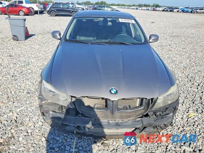 Piąte zdjęcie samochodu w środku: 2011 BMW 335 D VIN:WBAPN7C59BA781241 - miniatura