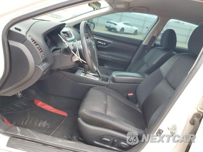 Zdjęcie 7 z 12 samochodu: 2017 NISSAN ALTIMA 2.5 SR VIN:1N4AL3AP7HC284865 - miniatura