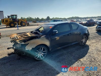 2016 SCION TC BASE JTKJF5C7XGJ018771 - główne zdjęcie licytacji z USA - miniatura