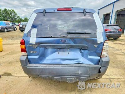 Zdjęcie 6 z 13 samochodu: 2005 FORD ESCAPE XLT VIN:1FMYU031X5KB68019 - miniatura
