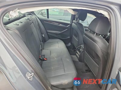 Zdjęcie 10 z 12 samochodu: 2023 BMW 540 XI VIN:WBA73BJ09PCN32935 - miniatura