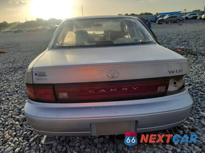 Zdjęcie 6 z 12 samochodu: 1994 TOYOTA CAMRY LE VIN:4T1GK12E8RU048824 - miniatura