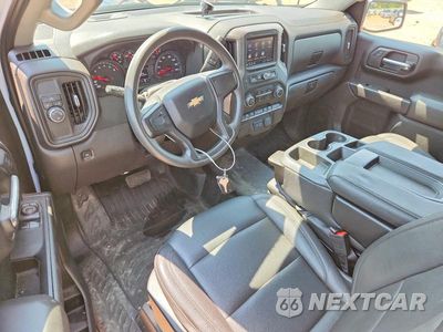 Zdjęcie 8 z 12 samochodu: 2023 CHEVROLET SILVERADO C1500 VIN:3GCNAAEKXPG353483 - miniatura