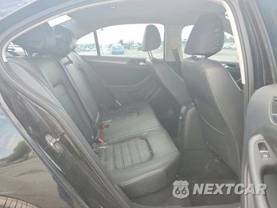 Zdjęcie 10 z 13 samochodu: 2013 VOLKSWAGEN JETTA SEL VIN:3VWLP7AJ0DM432404 - miniatura