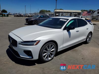 2021 VOLVO S60 T5 MOMENTUM 7JR102TZ6MG118496 - główne zdjęcie licytacji z USA - miniatura