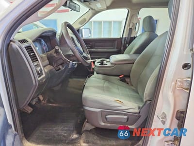 Zdjęcie 7 z 12 samochodu: 2016 RAM 1500 ST VIN:1C6RR7KM9GS229272 - miniatura