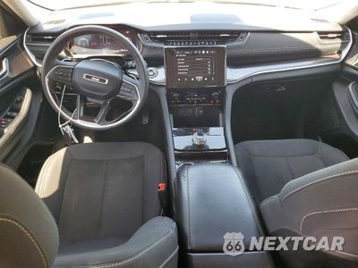 Zdjęcie 8 z 13 samochodu: 2023 JEEP GRAND CHEROKEE L LAREDO VIN:1C4RJJAG0P8745834 - miniatura