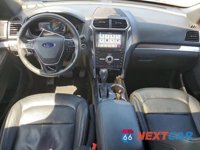 Zdjęcie 8 z 13 samochodu: 2019 FORD EXPLORER LIMITED VIN:1FM5K8F86KGB32925 - miniatura