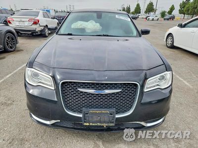 Piąte zdjęcie samochodu w środku: 2018 CHRYSLER 300 VIN:2C3CCAAGXJH275396 - miniatura