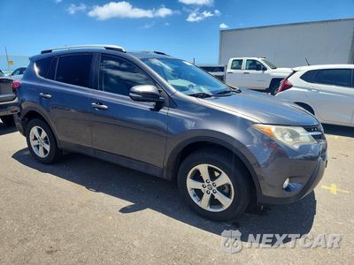 Czwarte zdjęcie samochodu z boku: 2015 TOYOTA RAV4 XLE VIN:JTMWFREV0FJ028515 - miniatura
