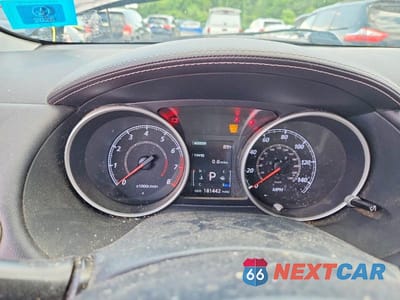 Zdjęcie 9 z 13 samochodu: 2010 MITSUBISHI OUTLANDER GT VIN:JA4JT5AXXAZ007145 - miniatura