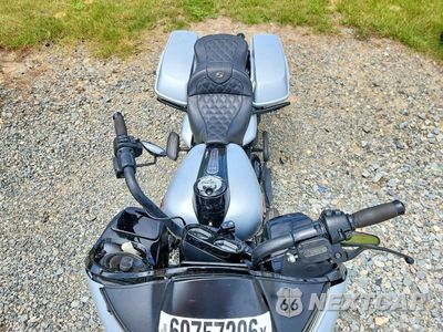 Piąte zdjęcie samochodu w środku: 2020 HARLEY-DAVIDSON FLTRXS VIN:1HD1KTP17LB624044 - miniatura