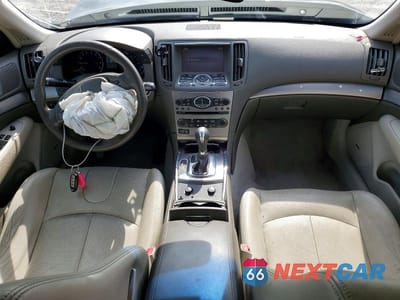 Zdjęcie 8 z 13 samochodu: 2015 INFINITI Q40 BASE VIN:JN1CV6AP6FM580839 - miniatura