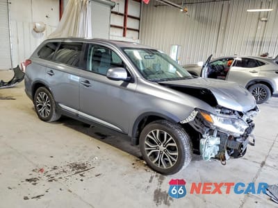Czwarte zdjęcie samochodu z boku: 2017 MITSUBISHI OUTLANDER SE VIN:JA4AZ3A31HZ066420 - miniatura