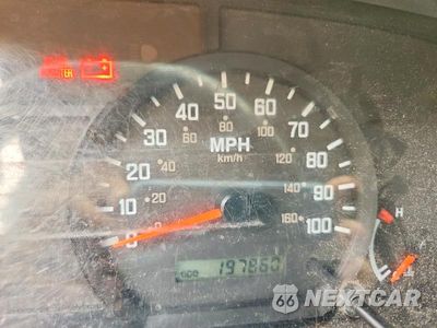 Zdjęcie 9 z 12 samochodu: 2016 ISUZU NPR HD DELIVERY TRUCK VIN:54DC4W1C5GS806682 - miniatura