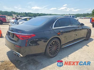 Trzecie zdjęcie samochodu z tyłu: 2025 MERCEDES-BENZ S 63 E PERFORMANCE VIN:W1K6G8CB4SA332110 - miniatura
