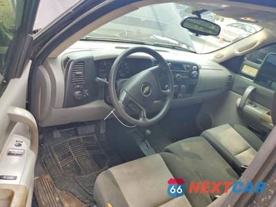 Zdjęcie 8 z 12 samochodu: 2009 CHEVROLET SILVERADO K1500 VIN:1GCEK14X09Z176651 - miniatura