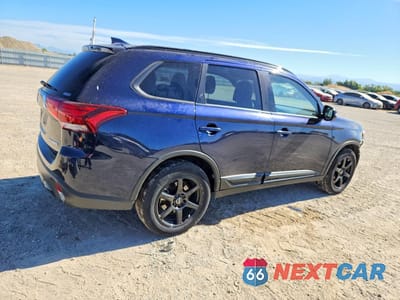 Trzecie zdjęcie samochodu z tyłu: 2018 MITSUBISHI OUTLANDER SE VIN:JA4AZ3A31JZ053513 - miniatura