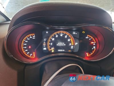 Zdjęcie 9 z 13 samochodu: 2018 DODGE DURANGO SRT VIN:1C4SDJGJ6JC213617 - miniatura