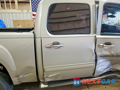 Zdjęcie 10 z 12 samochodu: 2007 GMC NEW SIERRA C1500 VIN:2GTEC13J271576050 - miniatura