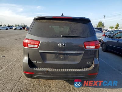 Zdjęcie 6 z 13 samochodu: 2018 KIA SEDONA LX VIN:KNDMB5C15J6408375 - miniatura