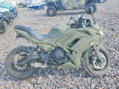 2021 KAWASAKI EX650 M ML5EXEM16MDA33050 - główne zdjęcie licytacji z USA - miniatura