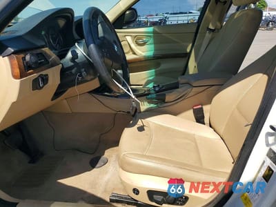 Zdjęcie 7 z 12 samochodu: 2010 BMW 328 XI SULEV VIN:WBAPK5C57AA648277 - miniatura