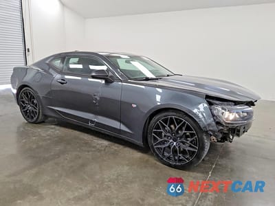 Czwarte zdjęcie samochodu z boku: 2018 CHEVROLET CAMARO LT VIN:1G1FB1RX2J0125294 - miniatura