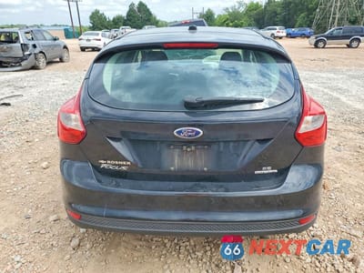 Zdjęcie 6 z 12 samochodu: 2014 FORD FOCUS SE VIN:1FADP3K26EL162935 - miniatura