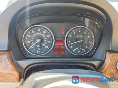 Zdjęcie 9 z 12 samochodu: 2007 BMW 335 I VIN:WBAWL73577PX42203 - miniatura