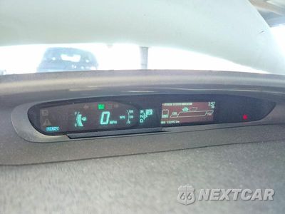 Zdjęcie 9 z 12 samochodu: 2012 TOYOTA PRIUS FIVE VIN:JTDKN3DU3C5459555 - miniatura