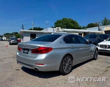 Czwarte zdjęcie samochodu z boku: 2018 BMW 530XE VIN:WBAJB1C56JB084145 - miniatura