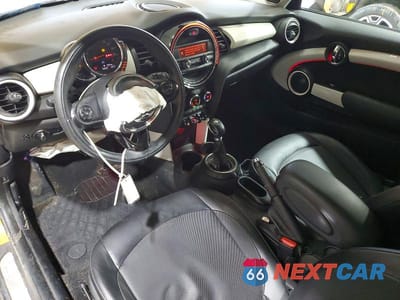 Zdjęcie 8 z 14 samochodu: 2015 MINI COOPER VIN:WMWXM5C59FT939269 - miniatura