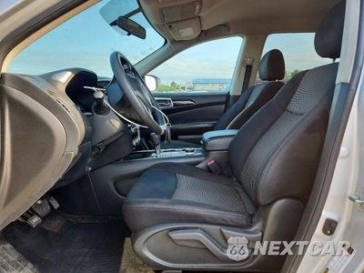 Zdjęcie 7 z 14 samochodu: 2019 NISSAN PATHFINDER S VIN:5N1DR2MM5KC618346 - miniatura