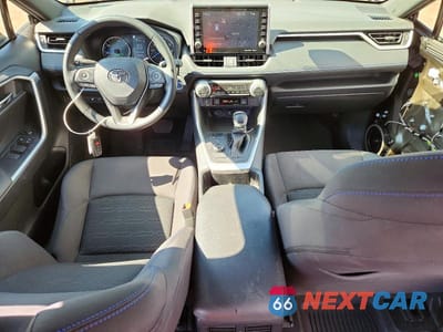 Zdjęcie 8 z 13 samochodu: 2022 TOYOTA RAV4 SE VIN:JTM16RFV6ND064070 - miniatura