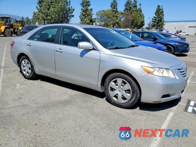 Czwarte zdjęcie samochodu z boku: 2009 TOYOTA CAMRY LE VIN:4T4BE46K49R096085 - miniatura