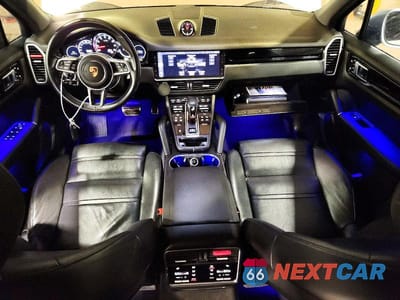 Zdjęcie 8 z 14 samochodu: 2019 PORSCHE CAYENNE VIN:WP1AA2AY1KDA03095 - miniatura
