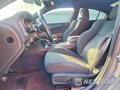 Zdjęcie 7 z 12 samochodu: 2019 DODGE CHARGER VIN:2C3CDXHG6KH512408 - miniatura