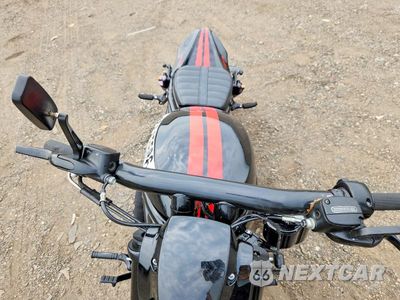 Piąte zdjęcie samochodu w środku: 2016 HARLEY-DAVIDSON VRSCDX NIGHT ROD SPECIAL VIN:1HD1HHH13GC805684 - miniatura