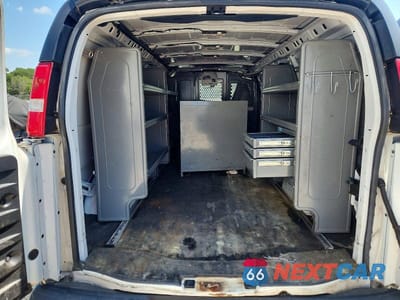 Zdjęcie 10 z 13 samochodu: 2019 CHEVROLET EXPRESS G3500 VIN:1GCZGHFG0K1360310 - miniatura