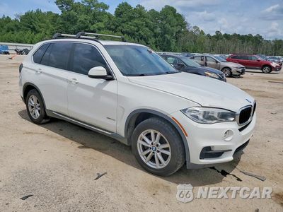 Czwarte zdjęcie samochodu z boku: 2015 BMW X5 XDRIVE35I VIN:5UXKR0C59F0K66324 - miniatura